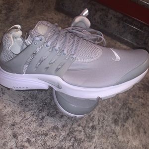 New! Nike Men’s Presto